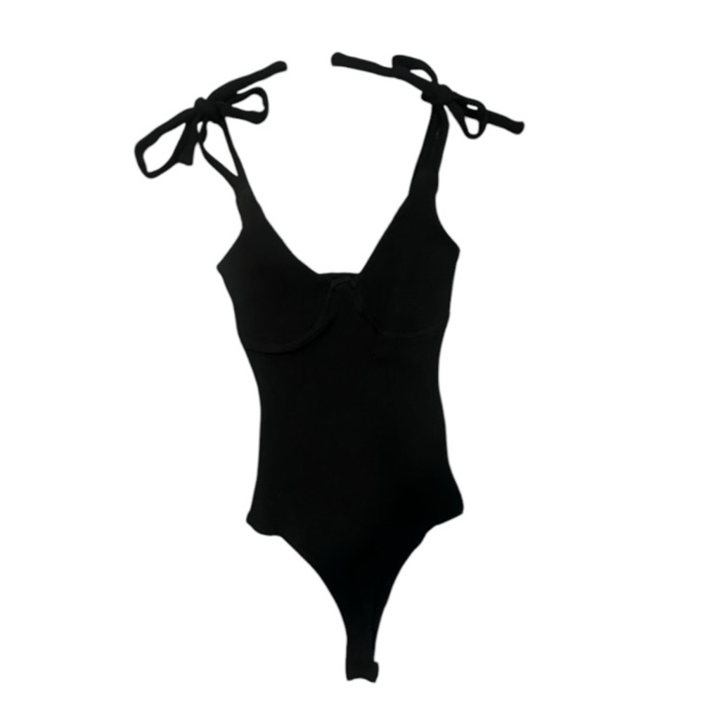 Black‎ Tie-Shoulder Bodysuit